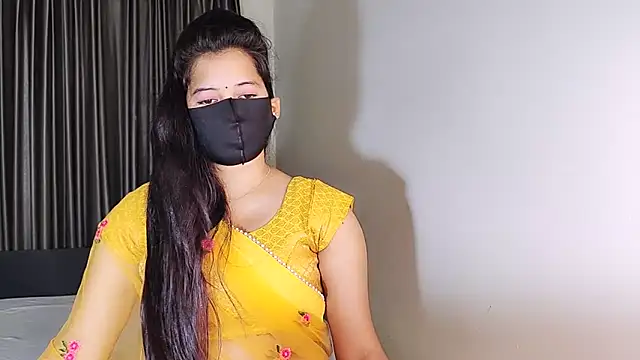 YourLovelyQueen online show from 12, 2, 2025