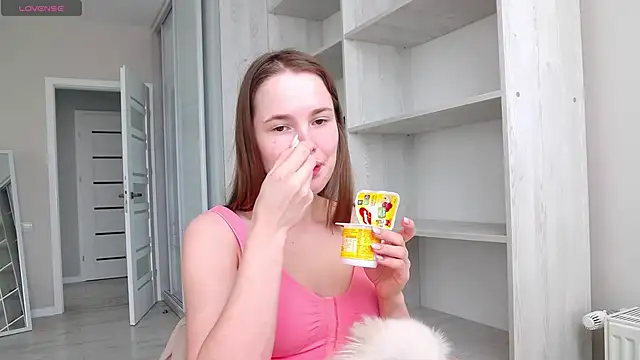 Snapshot of CindyJonson chatting on 11, 5, 2026 CindyJonson online show from 11, 5, 2026