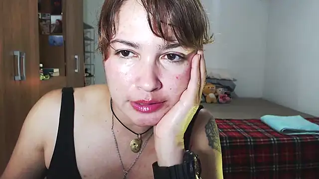 Snapshot of solamatista11 chatting on 18, 12, 2025 solamatista11 online show from 18, 12, 2025