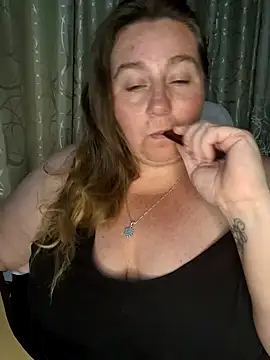 Iceprincess2bad4u online show from 2, 2, 2025