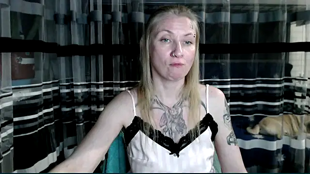 cold lollipop online show from 10, 11, 2025