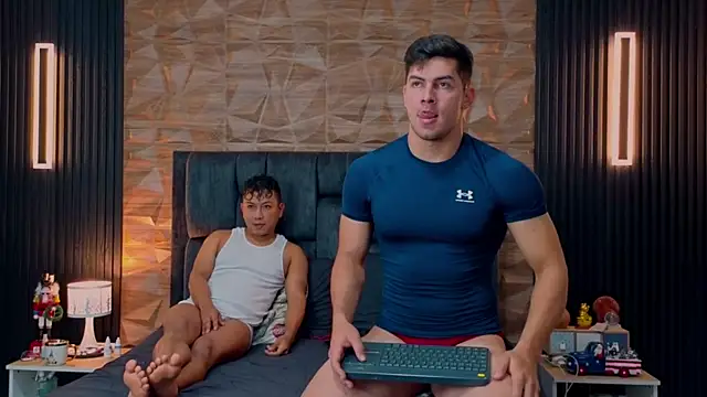 FelipeAndMarcello3 online show from 17, 11, 2025