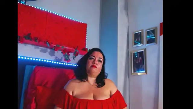 Snapshot of -helen chatting on 19, 12, 2024 -helen online show from 19, 12, 2024