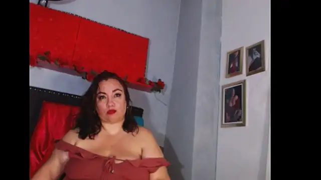 Snapshot of -helen chatting on 7, 2, 2025 -helen online show from 7, 2, 2025