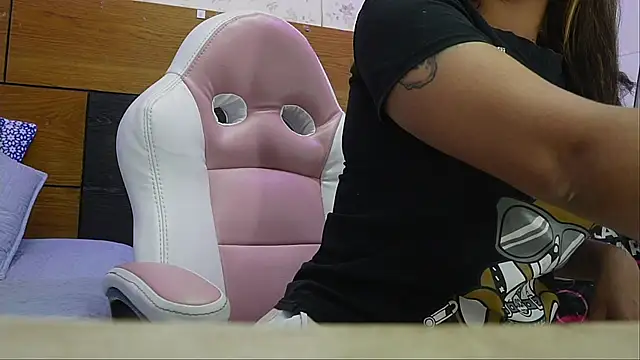 mssburbuja online show from 22, 3, 2025