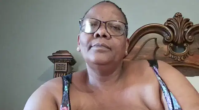 SEXYBOOBSNASS online show from 5, 2, 2025