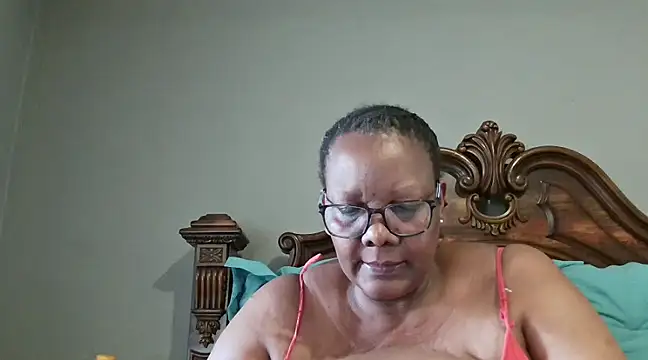 SEXYBOOBSNASS online show from 6, 3, 2025