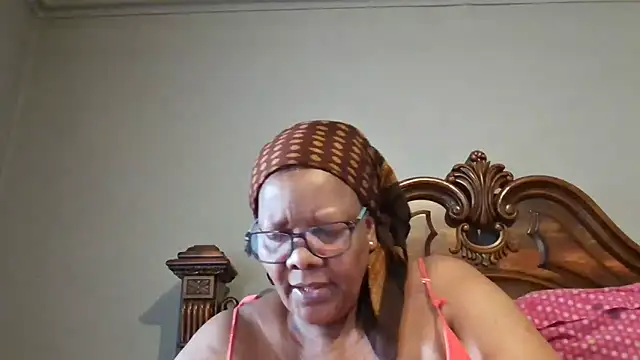 SEXYBOOBSNASS online show from 15, 3, 2025