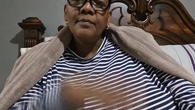 SEXYBOOBSNASS online show from 30, 10, 2025