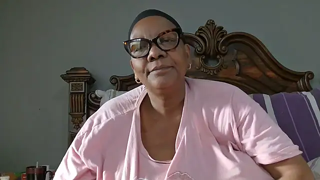 SEXYBOOBSNASS online show from 25, 11, 2025