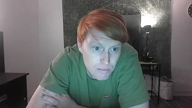 Snapshot of SilasRed chatting on 9, 1, 2025 SilasRed online show from 9, 1, 2025