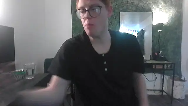 Snapshot of SilasRed chatting on 9, 1, 2025 SilasRed online show from 9, 1, 2025