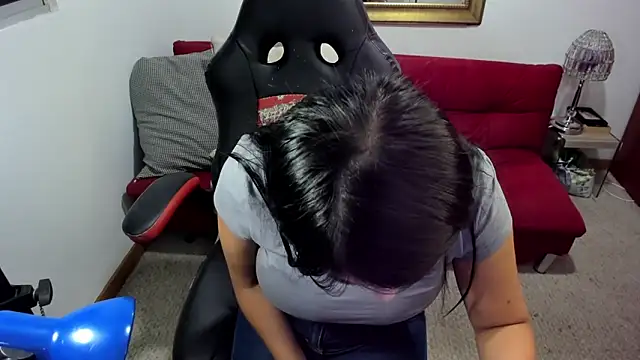 NicolettColin online show from 11, 3, 2025