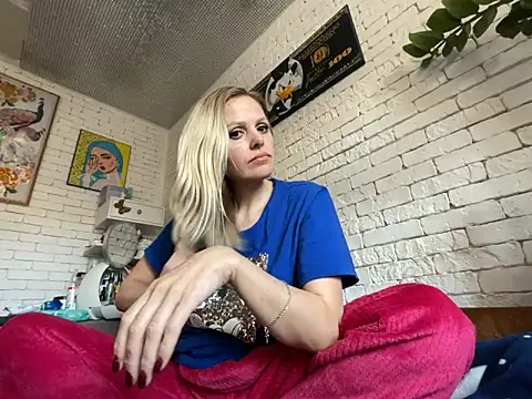 Angel girllovemy online show from 18, 2, 2025