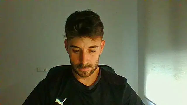 Snapshot of vargas90 chatting on 6, 7, 2026 vargas90 online show from 6, 7, 2026