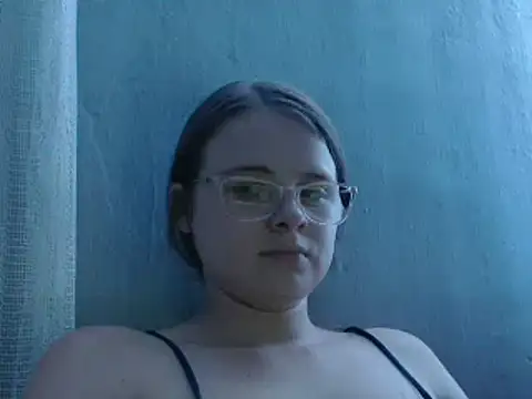 Snapshot of HellenMiyer1111 chatting on 11, 1, 2025 HellenMiyer1111 online show from 11, 1, 2025