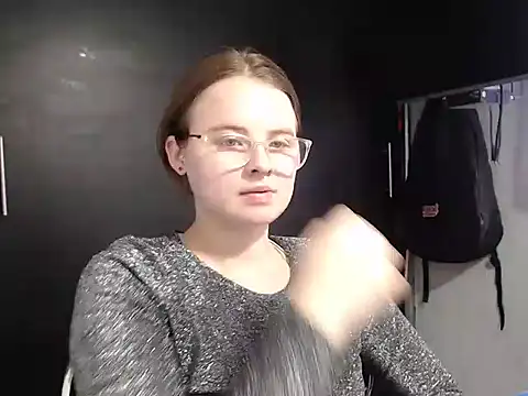 Snapshot of HellenMiyer1111 chatting on 13, 2, 2025 HellenMiyer1111 online show from 13, 2, 2025