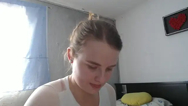 Snapshot of HellenMiyer1111 chatting on 27, 2, 2025 HellenMiyer1111 online show from 27, 2, 2025