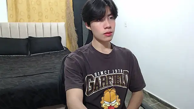 Elio-cam online show from 25, 12, 2024