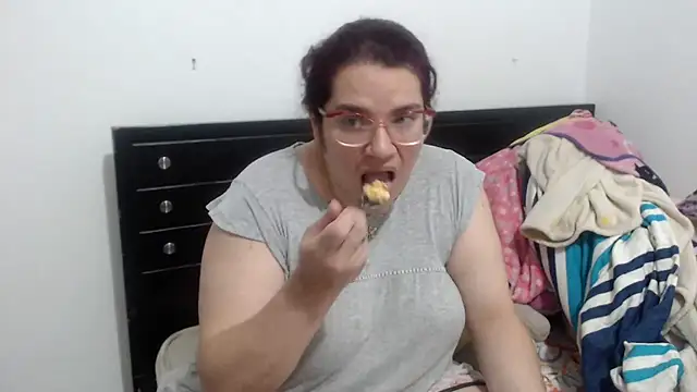 karlythothxh online show from 7, 3, 2025