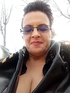 RebeccaNoble online show from 7, 3, 2025