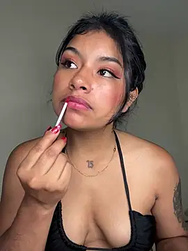 ChantalPetit online show from 11, 1, 2026