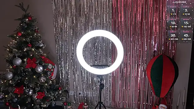 Snapshot of k_kimikooo chatting on 1, 1, 2025 k kimikooo online show from 1, 1, 2025