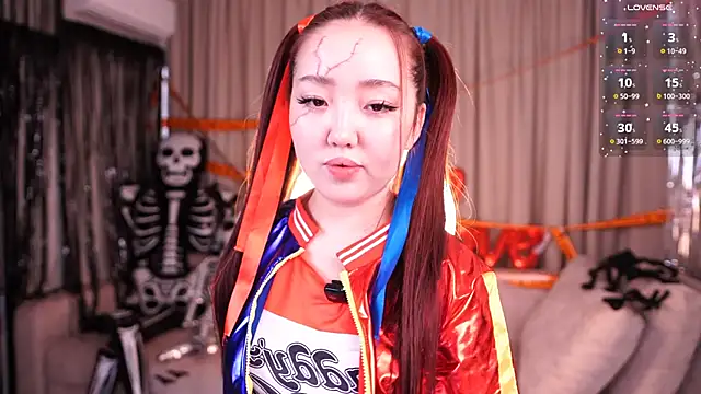 Snapshot of k_kimikooo chatting on 28, 10, 2025 k kimikooo online show from 28, 10, 2025