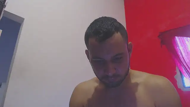 Snapshot of body_x29 chatting on 13, 3, 2025 body x29 online show from 13, 3, 2025