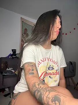 kiaraglam2 online show from 21, 11, 2025