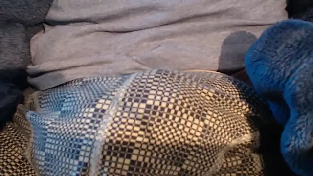 Snapshot of Tallmature6 chatting on 17, 12, 2024 Tallmature6 online show from 17, 12, 2024