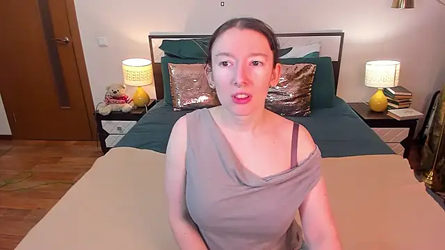 CatherineWalls online show from 9, 2, 2026