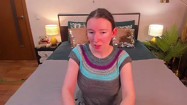 CatherineWalls online show from 6, 4, 2026