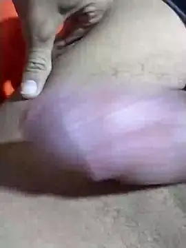 Lachuchaenlacara1988 online show from 30, 12, 2024