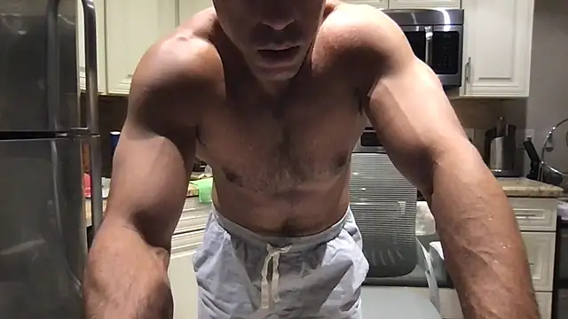 BigGuyMuscle online show from 7, 11, 2025