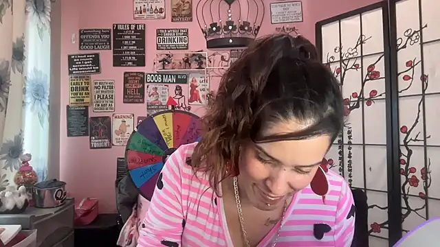 latinacubana online show from 15, 2, 2025