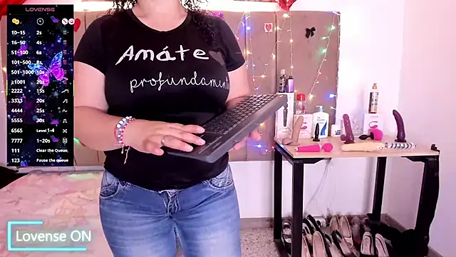 Zaly mature online show from 25, 10, 2025