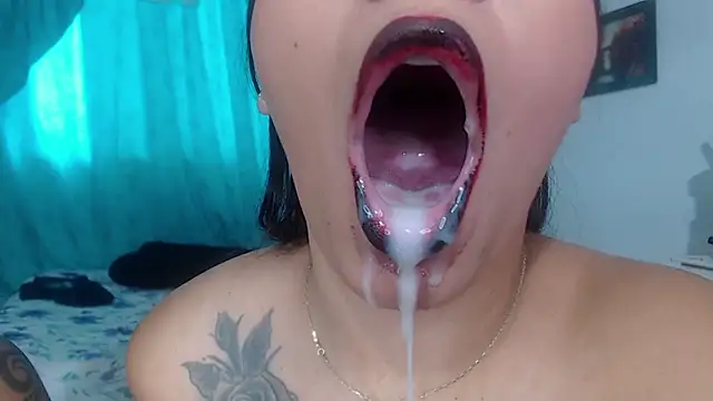 Sharlottee online show from 8, 2, 2025