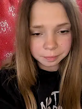 Zuli Kiska online show from 13, 4, 2026