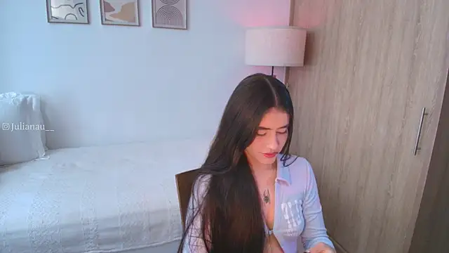 iriswest  online show from 19, 10, 2025