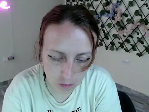 kittykalor09 online show from 19, 4, 2026