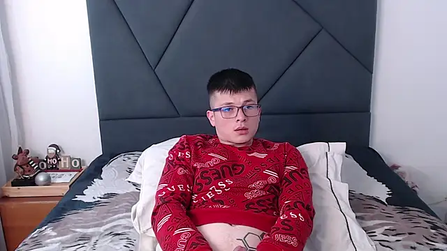 MathewCollin online show from 1, 2, 2025