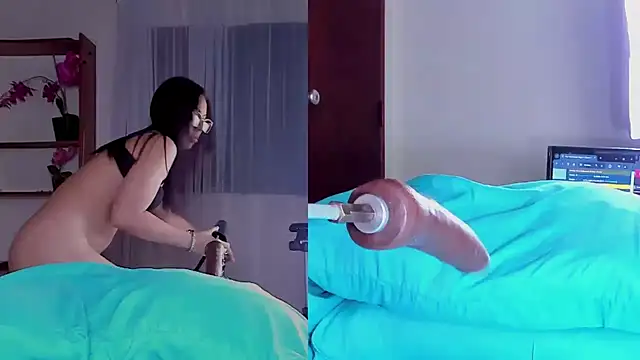 Angeli Wu  online show from 4, 12, 2024