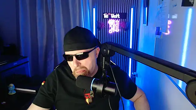 Snapshot of DerPornoPete chatting on 1, 7, 2026 DerPornoPete online show from 1, 7, 2026