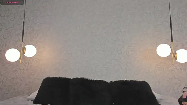 danaythamara1 online show from 3, 12, 2025