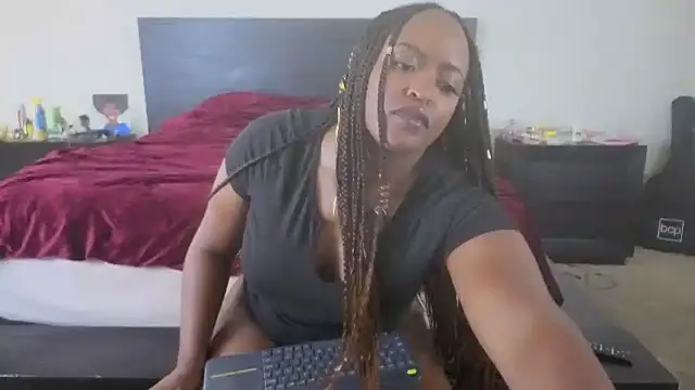 nyna stax online show from 29, 11, 2025