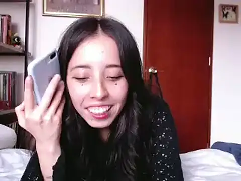 Snapshot of babyluna_8_8 chatting on 4, 12, 2024 babyluna 8 8 online show from 4, 12, 2024