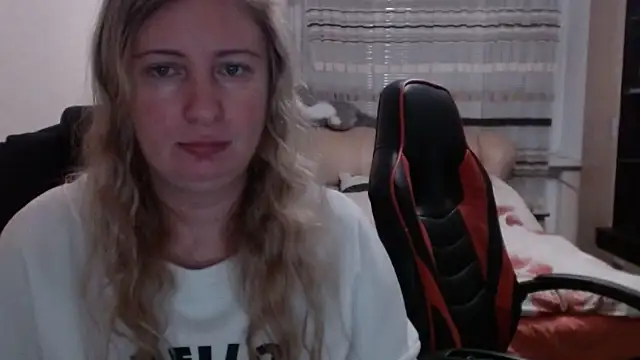 PeterAndJen online show from 9, 3, 2025