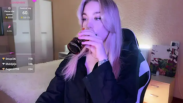 ariashaa online show from 1, 11, 2025