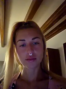 Snapshot of kylie_blck chatting on 31, 5, 2026 kylie blck online show from 31, 5, 2026